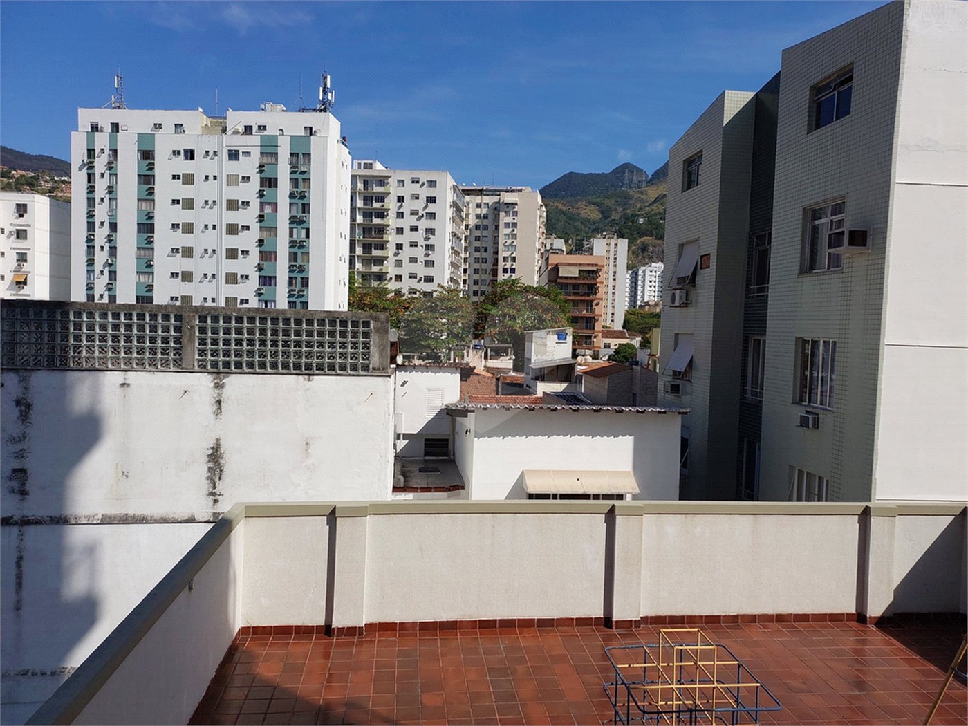 Apartamento à venda com 2 quartos, sendo 1 suíte, em Grajaú, Rio de Janeiro, RJ