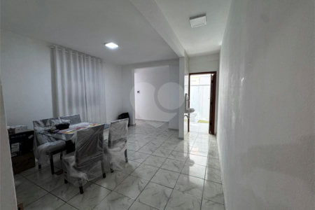 Apartamento à venda com 2 quartos, sendo 1 suíte, no Centro, Sorocaba, SP
