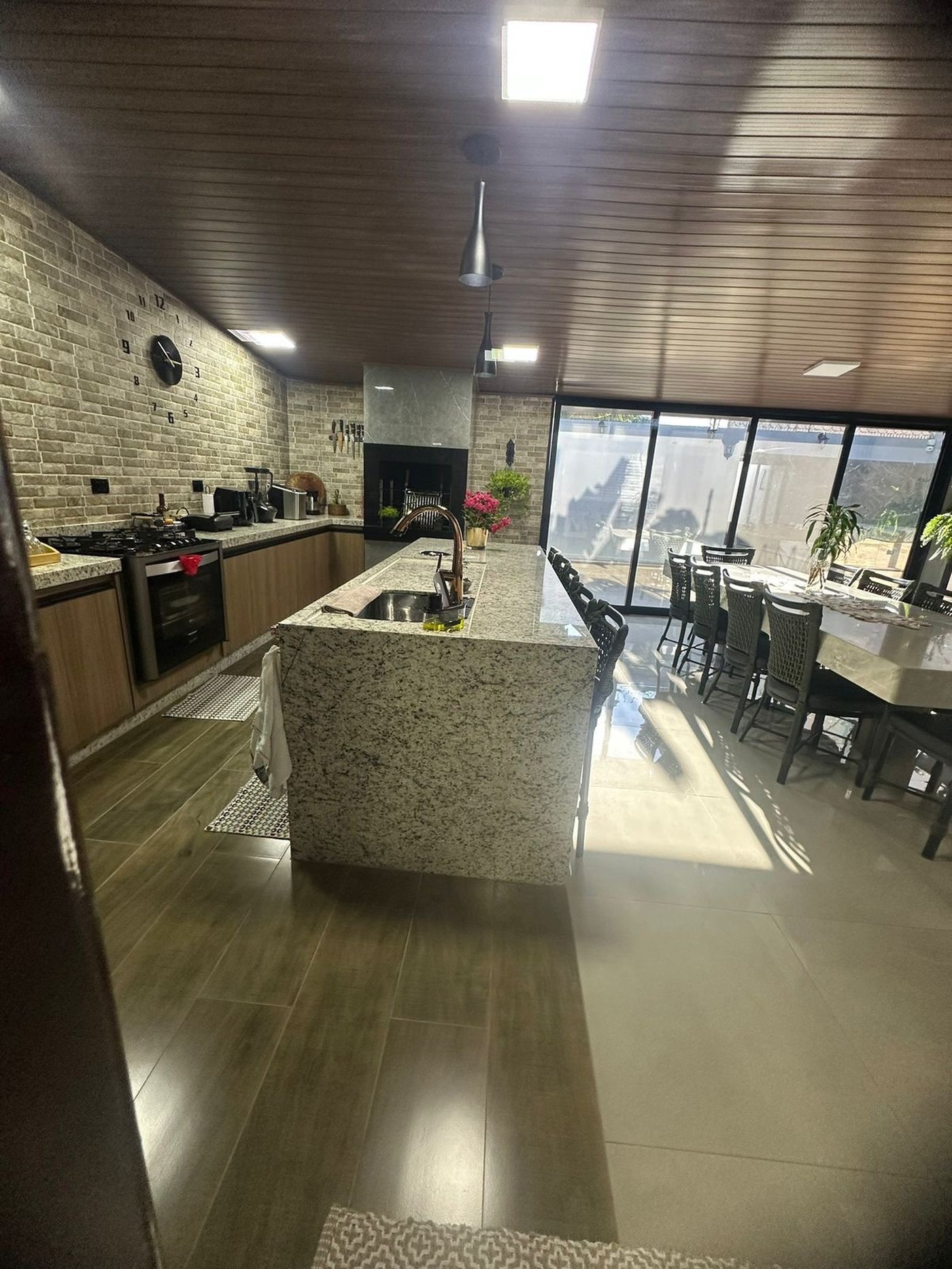 Casa à venda com 3 quartos, sendo 1 suíte, em Jardim Paranapunga, Três Lagoas, MS