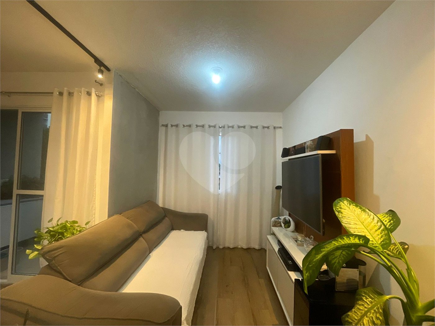 Apartamento à venda com 2 quartos em Parque Edu Chaves, São Paulo, SP