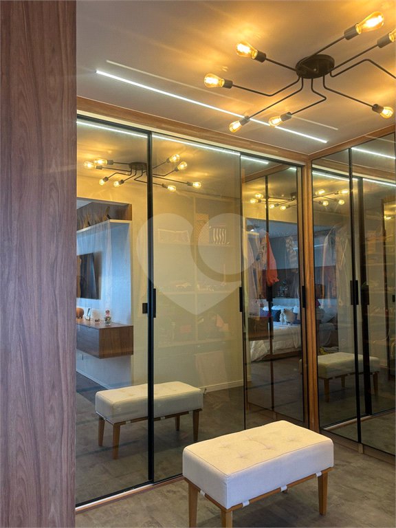 Apartamento à venda com 3 quartos, sendo 1 suíte, em Vila Paulicéia, São Paulo, SP