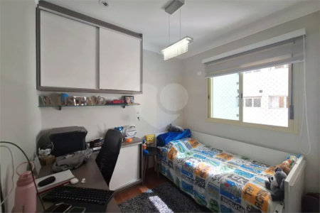 Apartamento à venda com 3 quartos, sendo 2 suítes, em Santana, São Paulo, SP