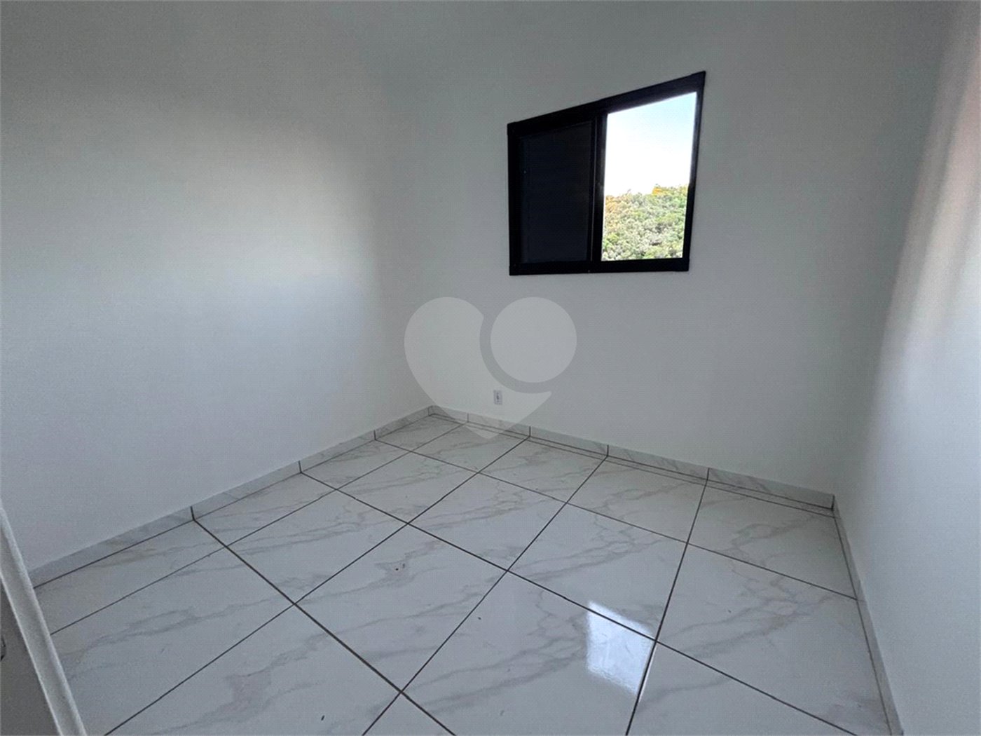 Apartamento à venda com 2 quartos em Jardim Gutierres, Sorocaba, SP