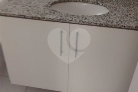 Apartamento à venda com 2 quartos, sendo 1 suíte, em Independência, São Bernardo do Campo, SP