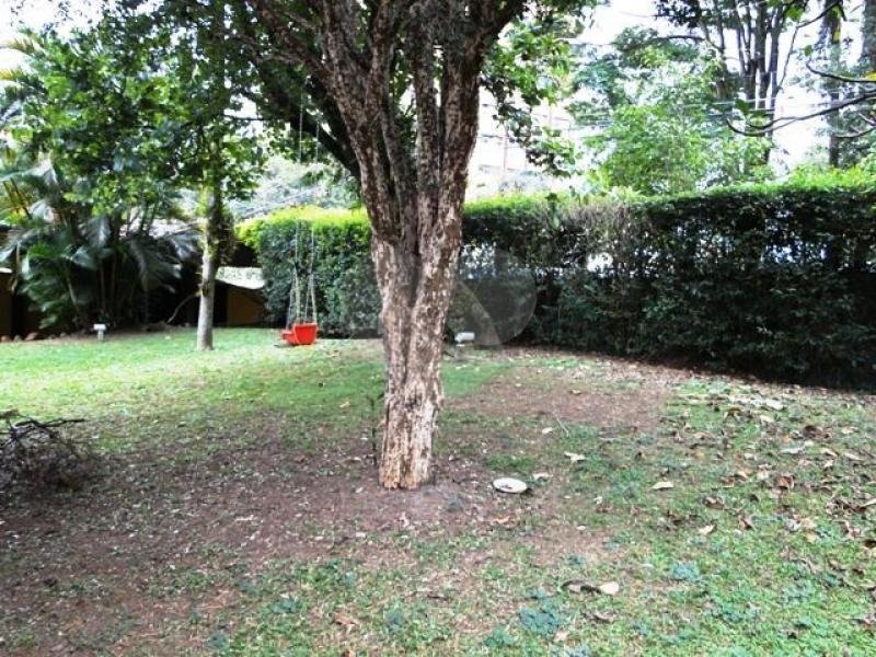 Casa Térrea à venda com 3 quartos, sendo 1 suíte, em Jardim Floresta, São Paulo, SP