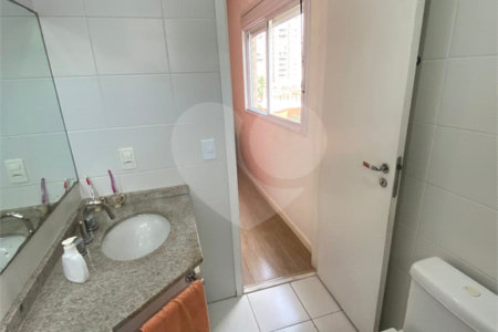 Apartamento à venda com 3 suítes em Lapa, São Paulo, SP