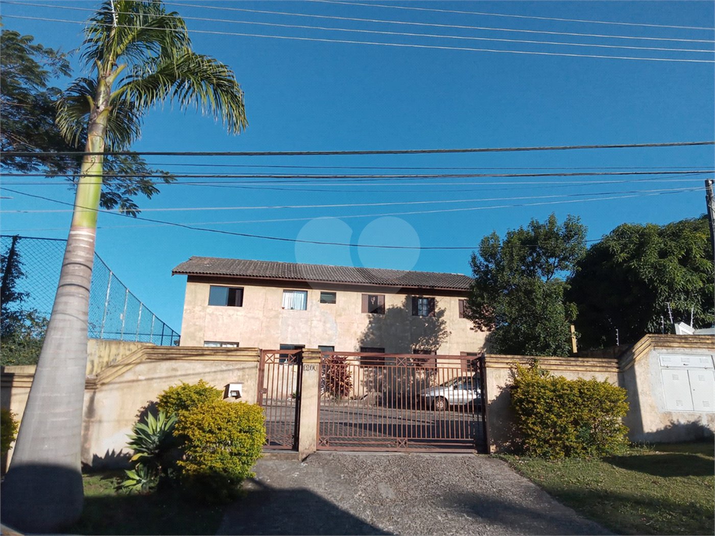 Casa à venda com 21 quartos, sendo 7 suítes, no condomínio De Apartamentos Residenciais- Jardim Morumbi, Atibaia - SP
