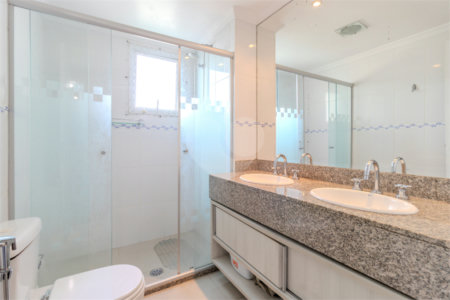 Apartamento à venda com 3 suítes em Campo Grande, São Paulo, SP