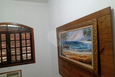 Casa à venda com 5 quartos, sendo 1 suíte, em Campo Grande, Rio de Janeiro, RJ