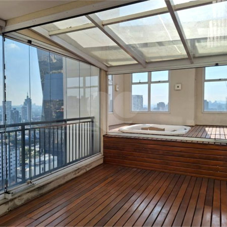 Cobertura à venda com 2 quartos, sendo 1 suíte, em Pinheiros, São Paulo, SP