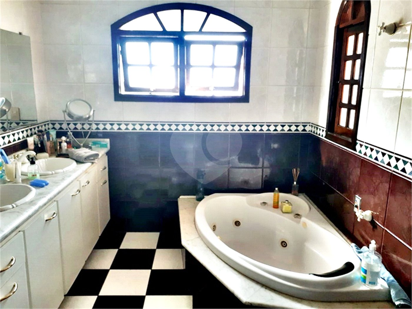 Sobrado à venda com 4 quartos, sendo 1 suíte, em Casa Verde, São Paulo, SP