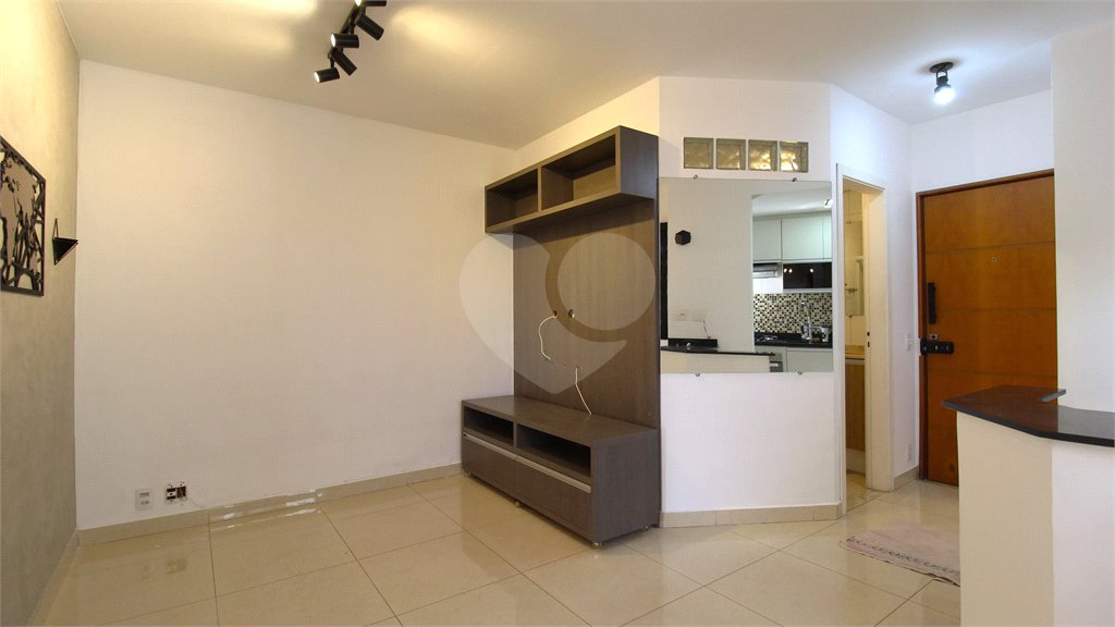 Apartamento à venda com 2 quartos, sendo 1 suíte, em Indianópolis, São Paulo, SP