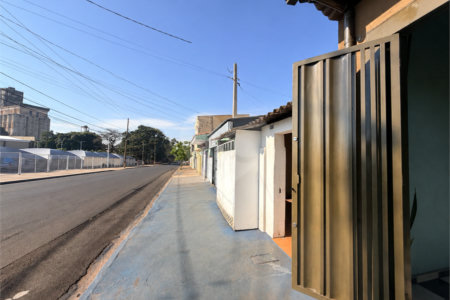 Casa à venda com 4 quartos em Ipiranga, Ribeirão Preto, SP