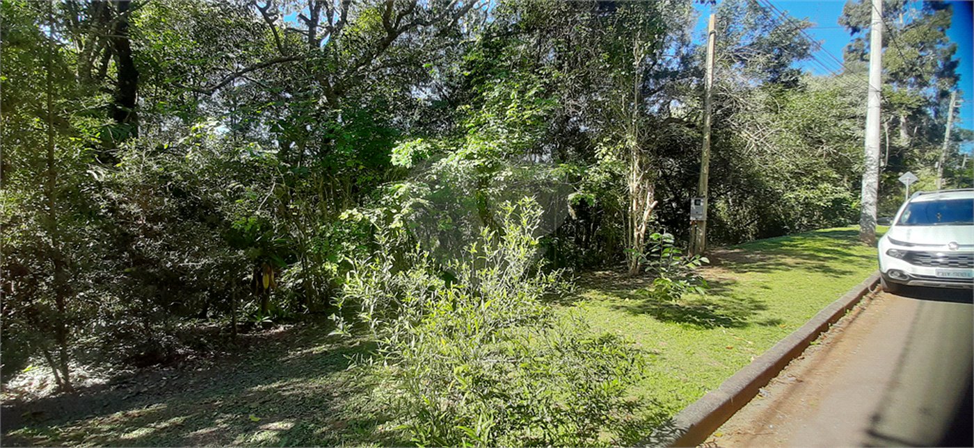 Terreno à venda no condomínio Alpes da Cantareira, Mairiporã - SP