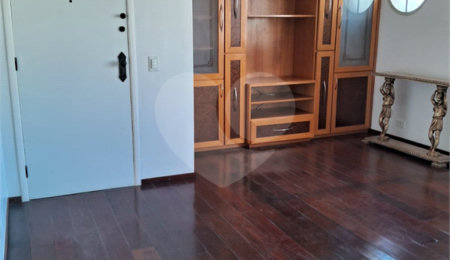 Apartamento à venda com 3 quartos, sendo 1 suíte,  em Vila Mariana, São Paulo, SP
