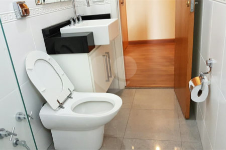 Apartamento à venda com 3 quartos, sendo 1 suíte, em Alto da Lapa, São Paulo, SP