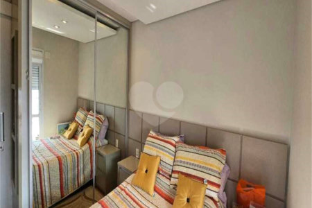 Apartamento à venda com 2 quartos, sendo 1 suíte,  em Vila Gertrudes, São Paulo, SP