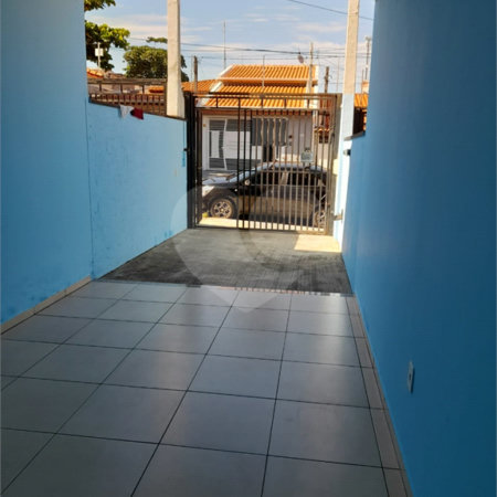 Sobrado à venda com 2 suítes em Jardim Nely, Indaiatuba, SP