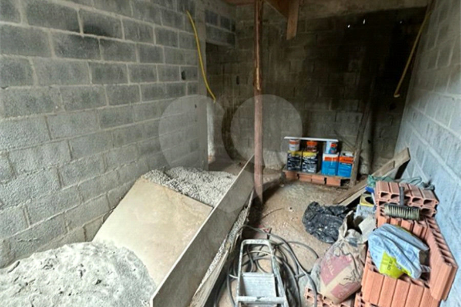 Sobrado à venda com 3 quartos, sendo 1 suíte, em Perus, São Paulo, SP