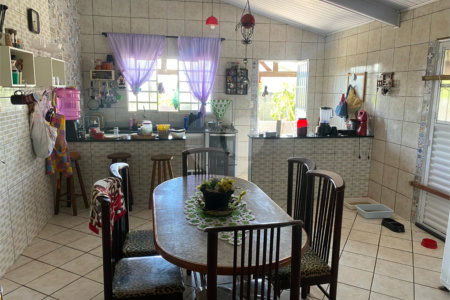 Casa à venda com 4 quartos, sendo 2 suítes,  em Área Rural de São Miguel Arcanjo, São Miguel Arcanjo, SP
