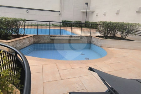 Apartamento à venda com 3 quartos, sendo 1 suíte,  em Cambuci, São Paulo, SP