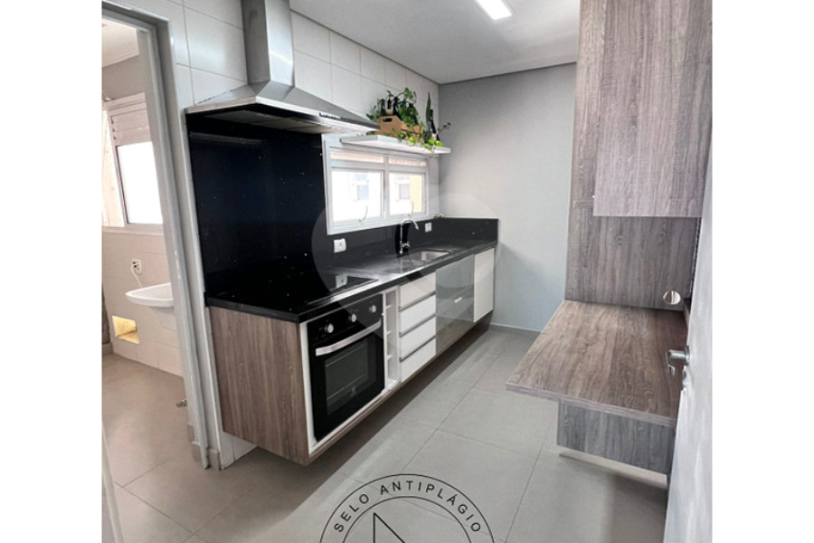 Apartamento à venda com 3 quartos, sendo 1 suíte,  em Vila Lusitânia, São Bernardo do Campo, SP