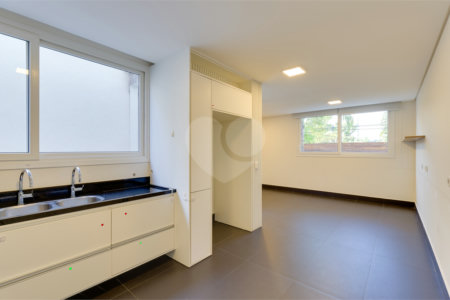 Casa à venda com 4 suítes no condomínio Porto Fino, São Paulo - SP