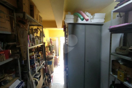 Casa à venda com 6 quartos, sendo 2 suítes, em Chora Menino, São Paulo, SP
