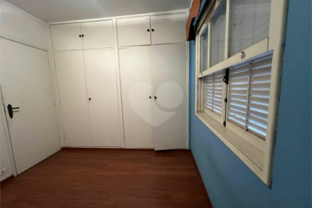 Casa à venda com 4 quartos, sendo 1 suíte, em Vila Mascote, São Paulo, SP