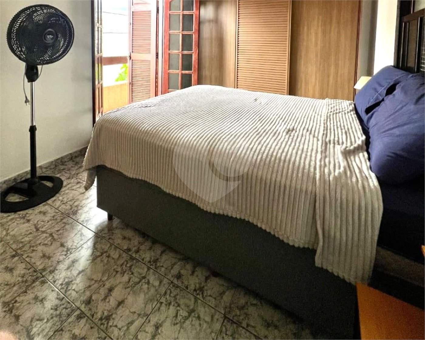 Sobrado à venda com 3 quartos em Conjunto Habitacional Júlio de Mesquita Filho, Sorocaba, SP