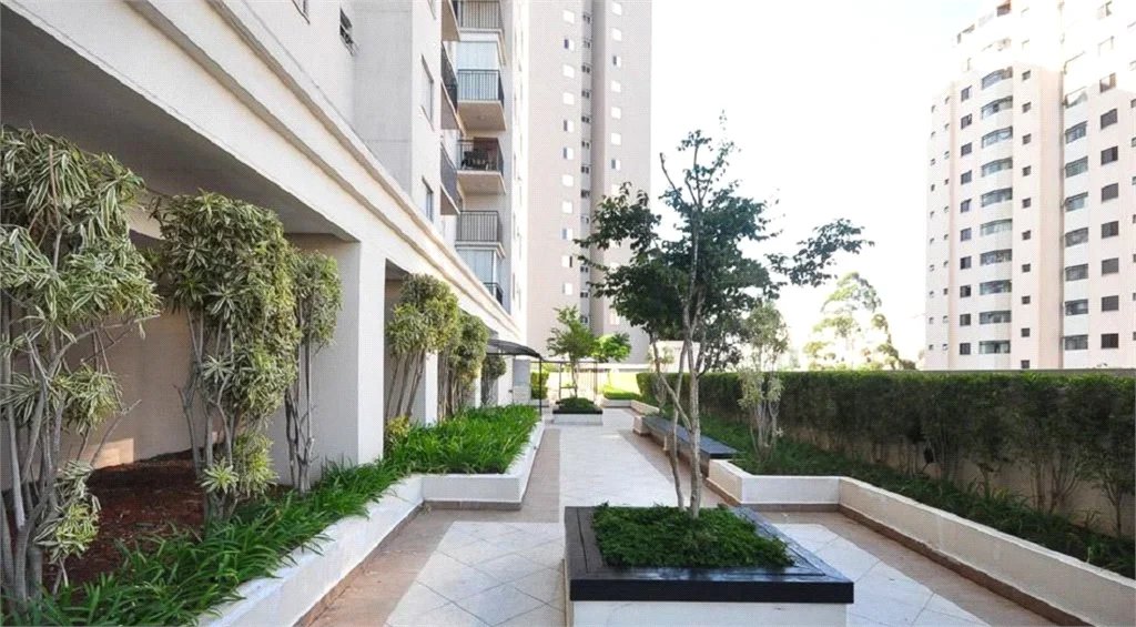 Apartamento à venda com 3 quartos, sendo 1 suíte, em Vila Andrade, São Paulo, SP