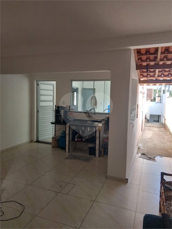 Casa à venda com 4 quartos, sendo 1 suíte, em Bosque dos Eucaliptos, São José dos Campos, SP