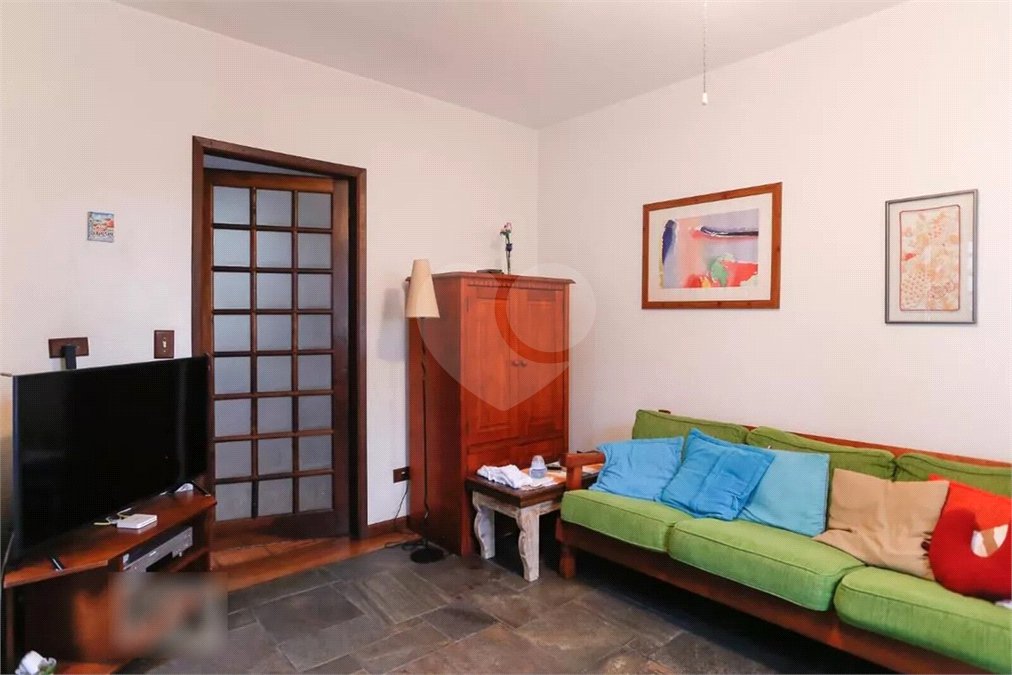 Casa à venda com 4 quartos, sendo 1 suíte,  em Lapa, São Paulo, SP