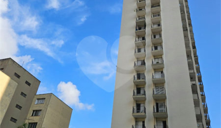 Casa à venda com 3 quartos, sendo 1 suíte,  no condomínio Jconde de Irajá, São Paulo - SP