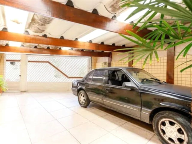 Sobrado à venda com 3 quartos, sendo 1 suíte,  em Vila Nova Mazzei, São Paulo, SP