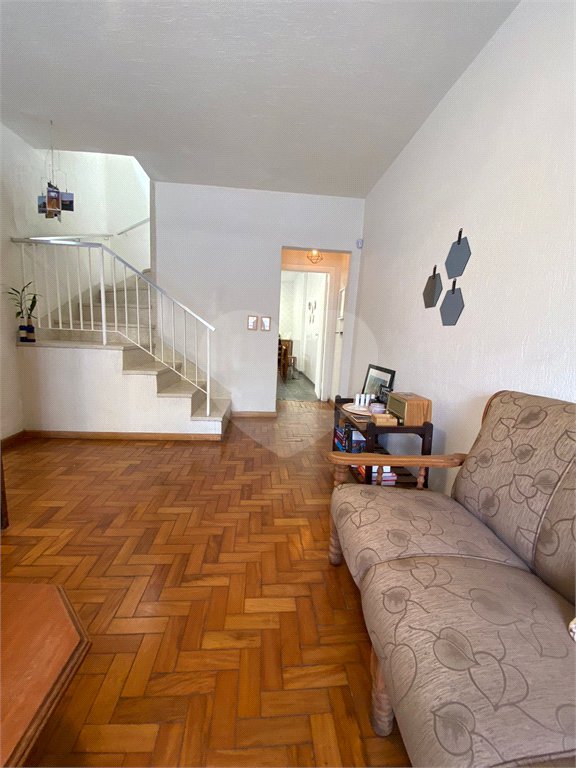 Sobrado à venda com 3 quartos, sendo 1 suíte, em Vila Guilherme, São Paulo, SP