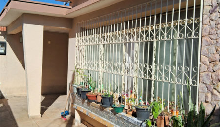 Casa à venda com 4 quartos, sendo 1 suíte,  em Parque Boa Esperança, Indaiatuba, SP