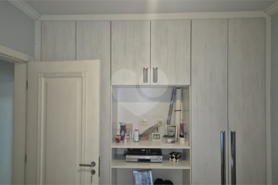 Sobrado à venda com 3 quartos, sendo 1 suíte, em Tremembé, São Paulo, SP