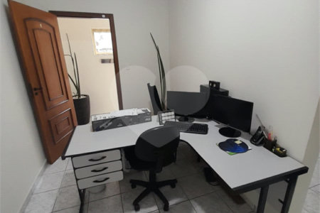 Prédio à venda em Baeta Neves, São Bernardo do Campo, SP