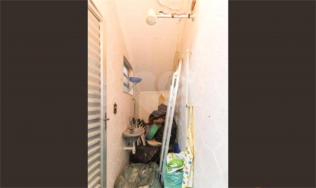 Sobrado à venda com 3 quartos, sendo 1 suíte, em Bosque da Saúde, São Paulo, SP