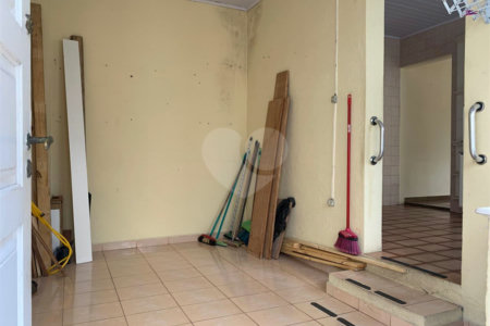 Sobrado à venda com 4 quartos, sendo 1 suíte,  em Vila Guarani (z Sul), São Paulo, SP