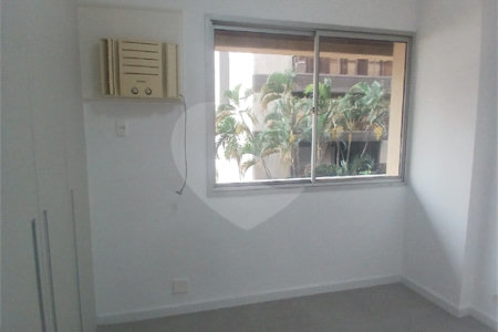 Apartamento à venda com 2 quartos, sendo 1 suíte, em Lagoa, Rio de Janeiro, RJ