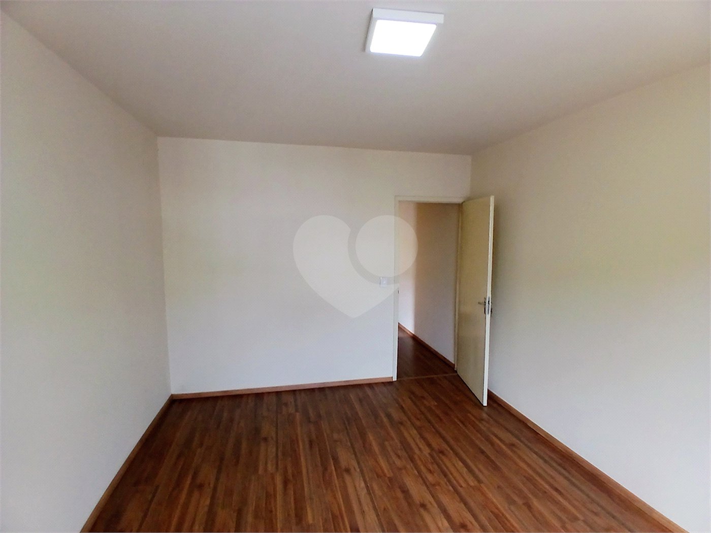 Sobrado à venda com 3 quartos em Vila Mazzei, São Paulo, SP