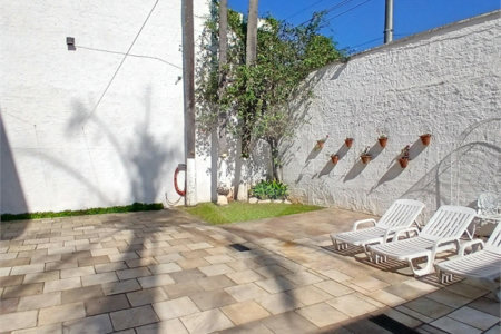 Sobrado à venda com 4 quartos, sendo 2 suítes, em Jardim Leonor, São Paulo, SP