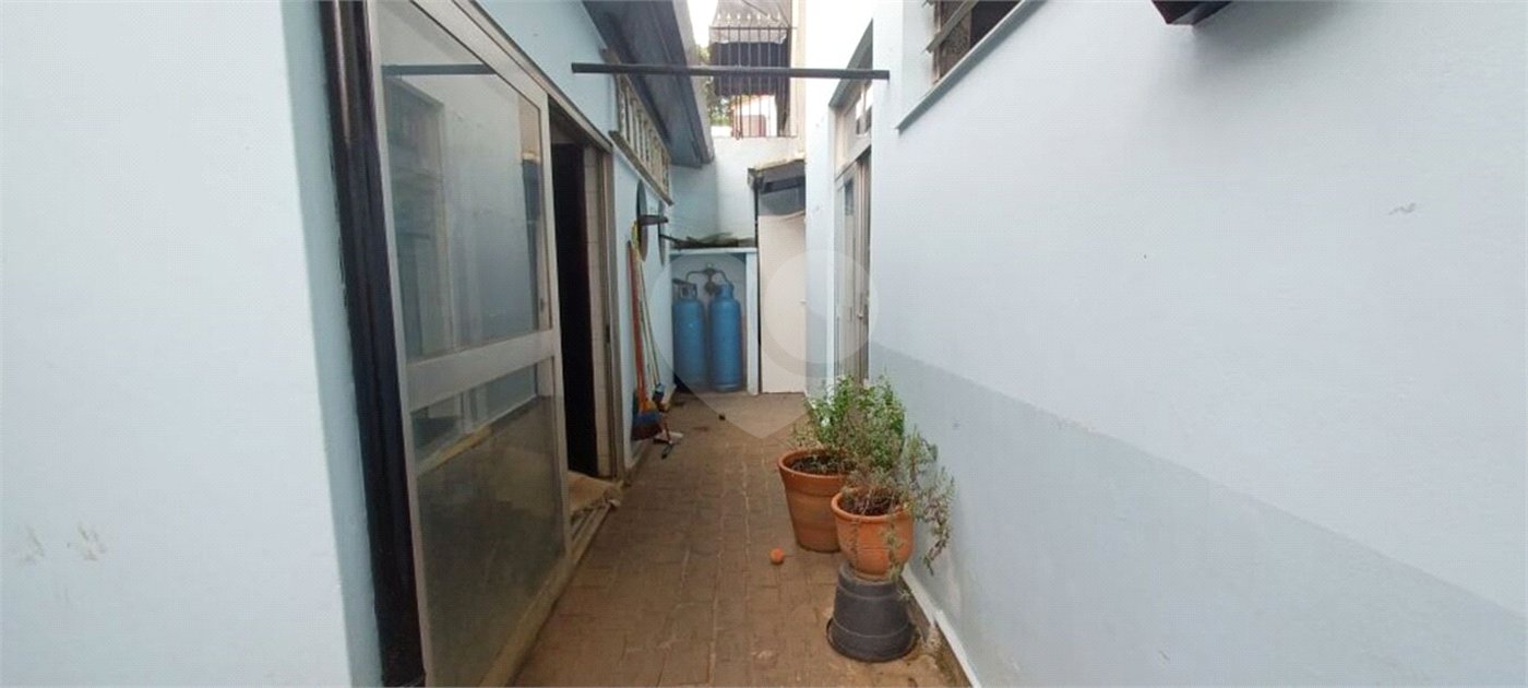 Sobrado à venda com 3 quartos, sendo 1 suíte, em Jardim Novo Mundo, São Paulo, SP