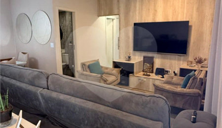 Apartamento à venda com 3 quartos, sendo 1 suíte,  em Jardim Tupanci, Barueri, SP