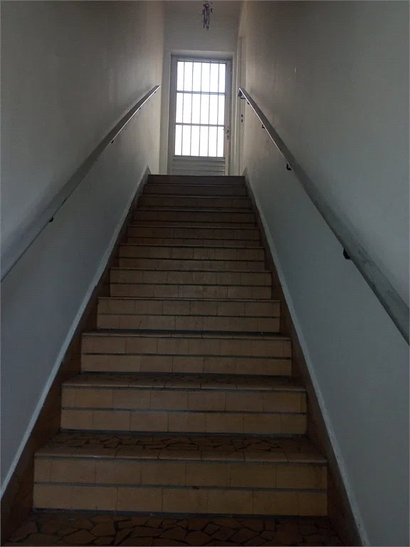 Sobrado à venda com 3 quartos em Vila Romana, São Paulo, SP