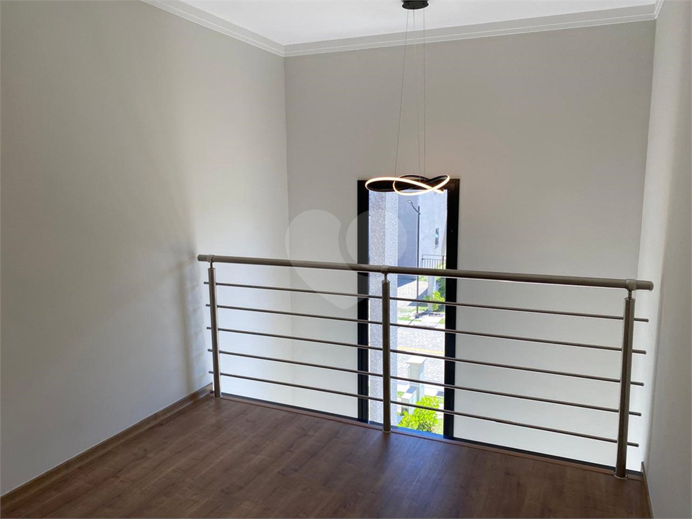 Casa à venda com 3 suítes no condomínio Villaggio Maranello, Vinhedo - SP