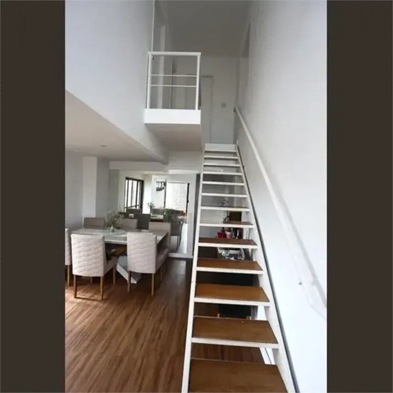 Duplex à venda com 2 quartos, sendo 1 suíte, em Paraíso do Morumbi, São Paulo, SP