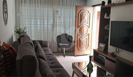 Sobrado à venda com 4 quartos, sendo 2 suítes, em Mandaqui, São Paulo, SP